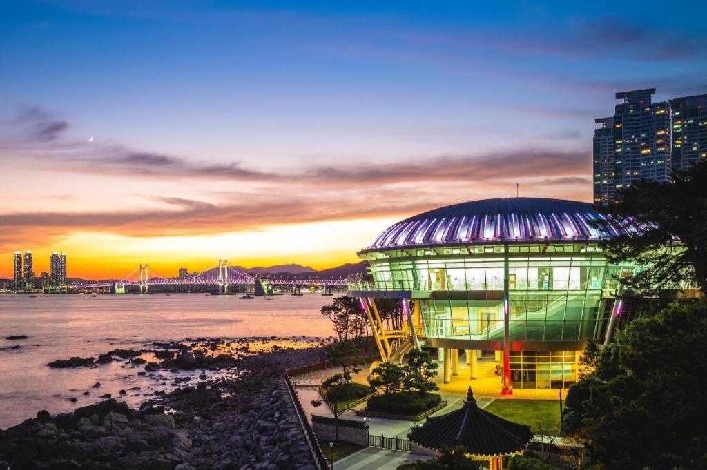 Hotel Foret Premier Haeundae Busan Exterior photo