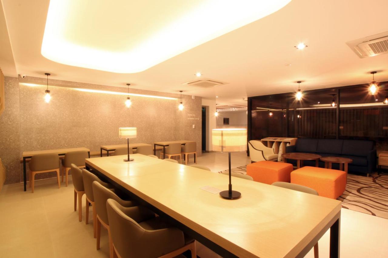 Hotel Foret Premier Haeundae Busan Exterior photo